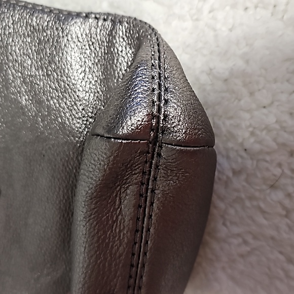 Michael Kors Berkley Clutch - silver - Picture 6 of 9